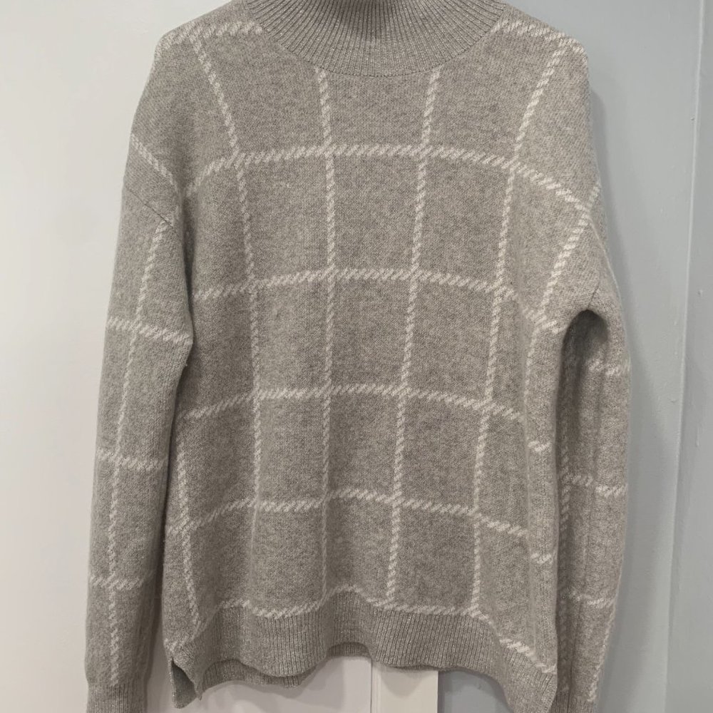 Rachel Zoe‎ women’s mock neck sweater size M